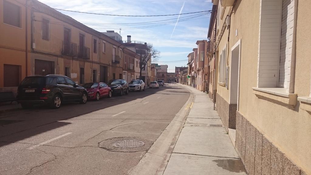 Apartamento Cigueena Zaragoza Luaran gambar